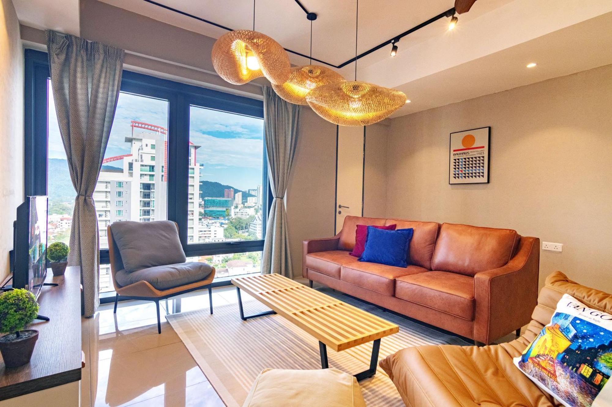 ❈ Tropicana 218 By Alv ❈ George Town